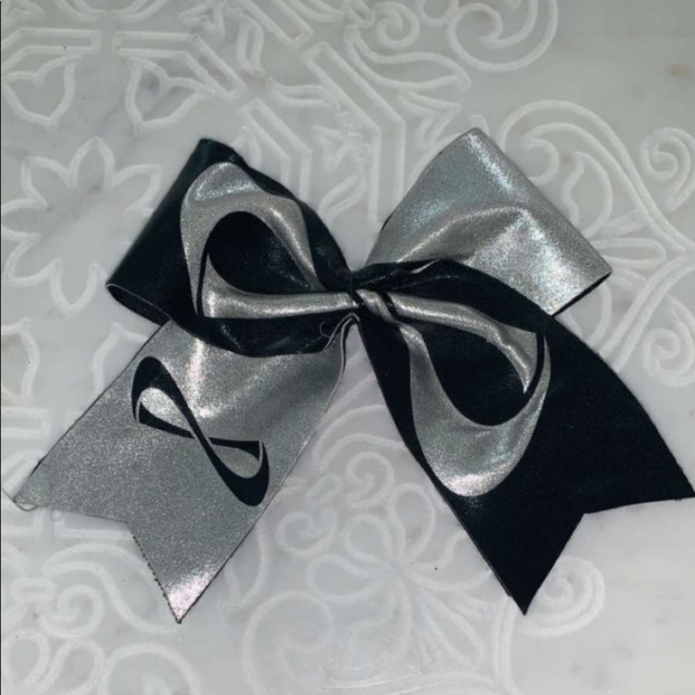 Hair bow